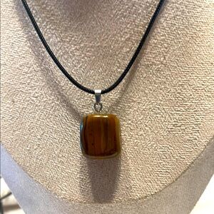 Elegant Brown Tiger Eye Pendant Necklace